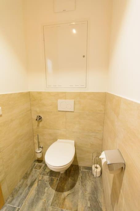 Apartment Am Sonnenhang Top 6 Neukirchen am Grossvenediger Luaran gambar