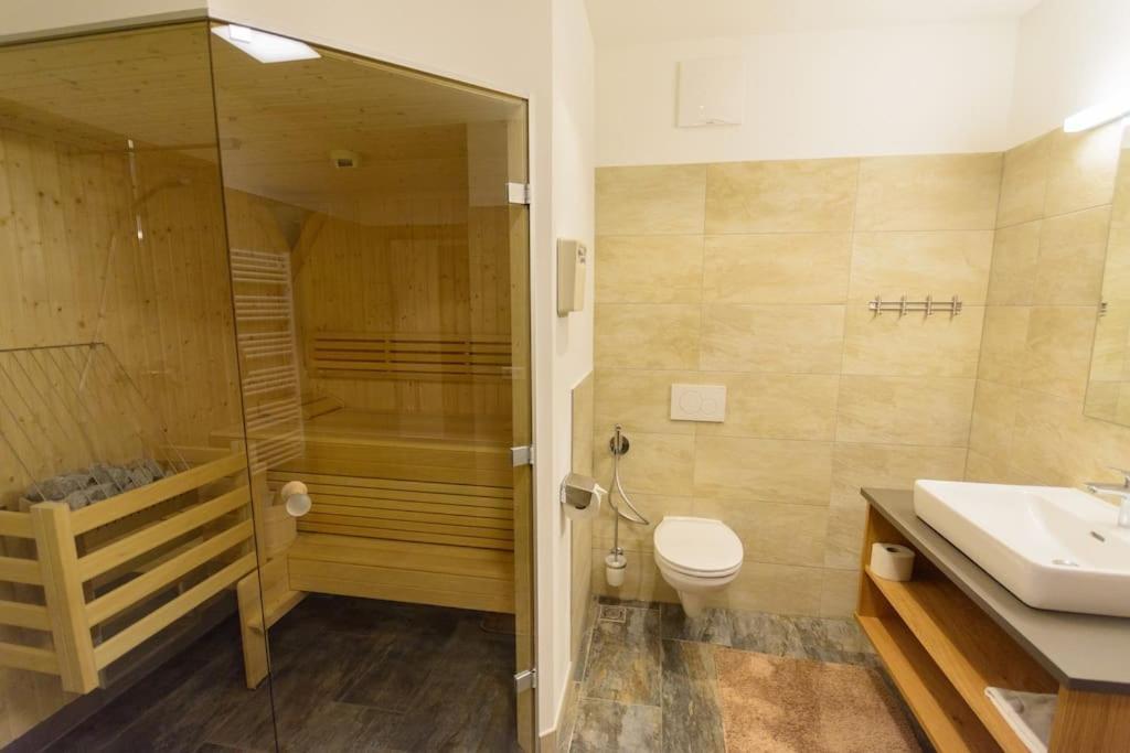 Apartment Am Sonnenhang Top 6 Neukirchen am Grossvenediger Luaran gambar
