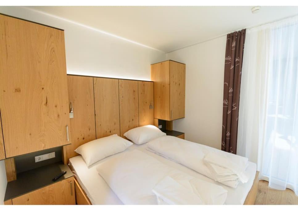 Apartment Am Sonnenhang Top 6 Neukirchen am Grossvenediger Luaran gambar