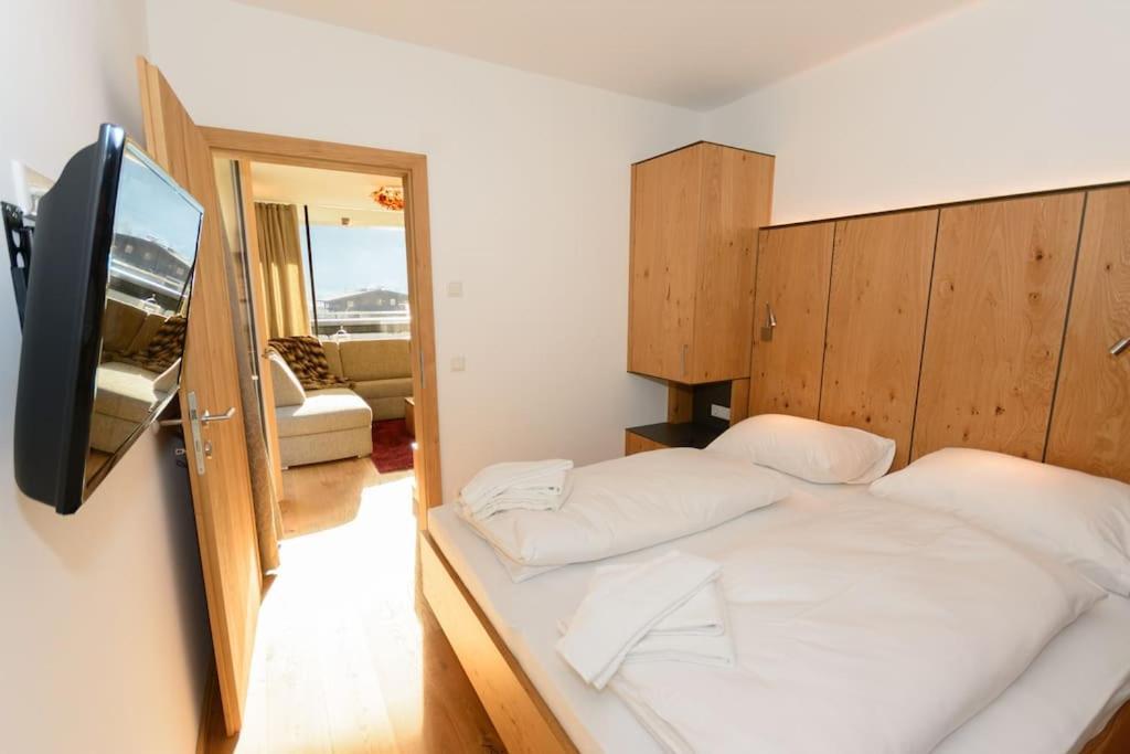 Apartment Am Sonnenhang Top 6 Neukirchen am Grossvenediger Luaran gambar